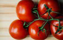Как часто поливать помидоры в открытом грунте?